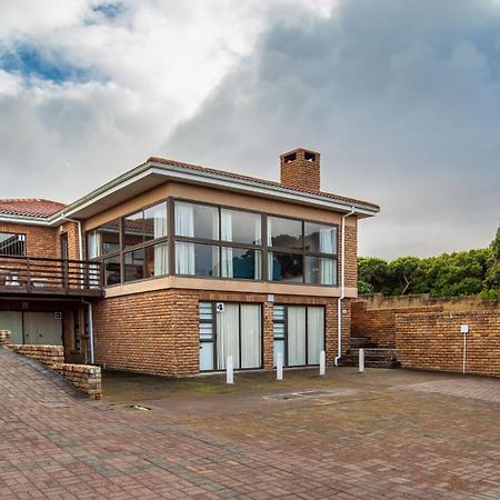 Great White Accommodation Kleinbaai 外观 照片