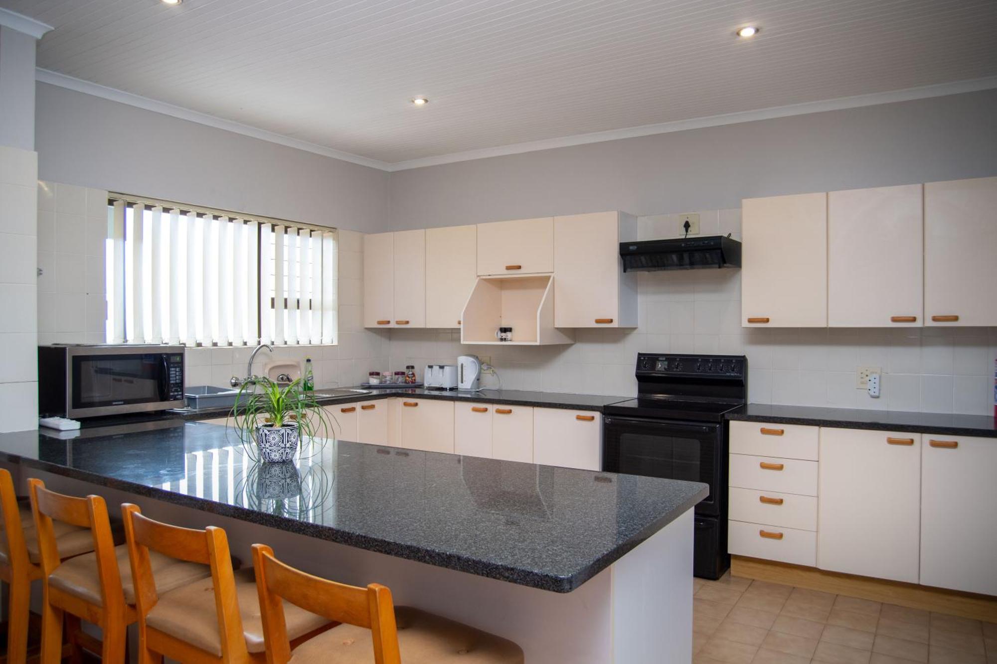 Great White Accommodation Kleinbaai 客房 照片