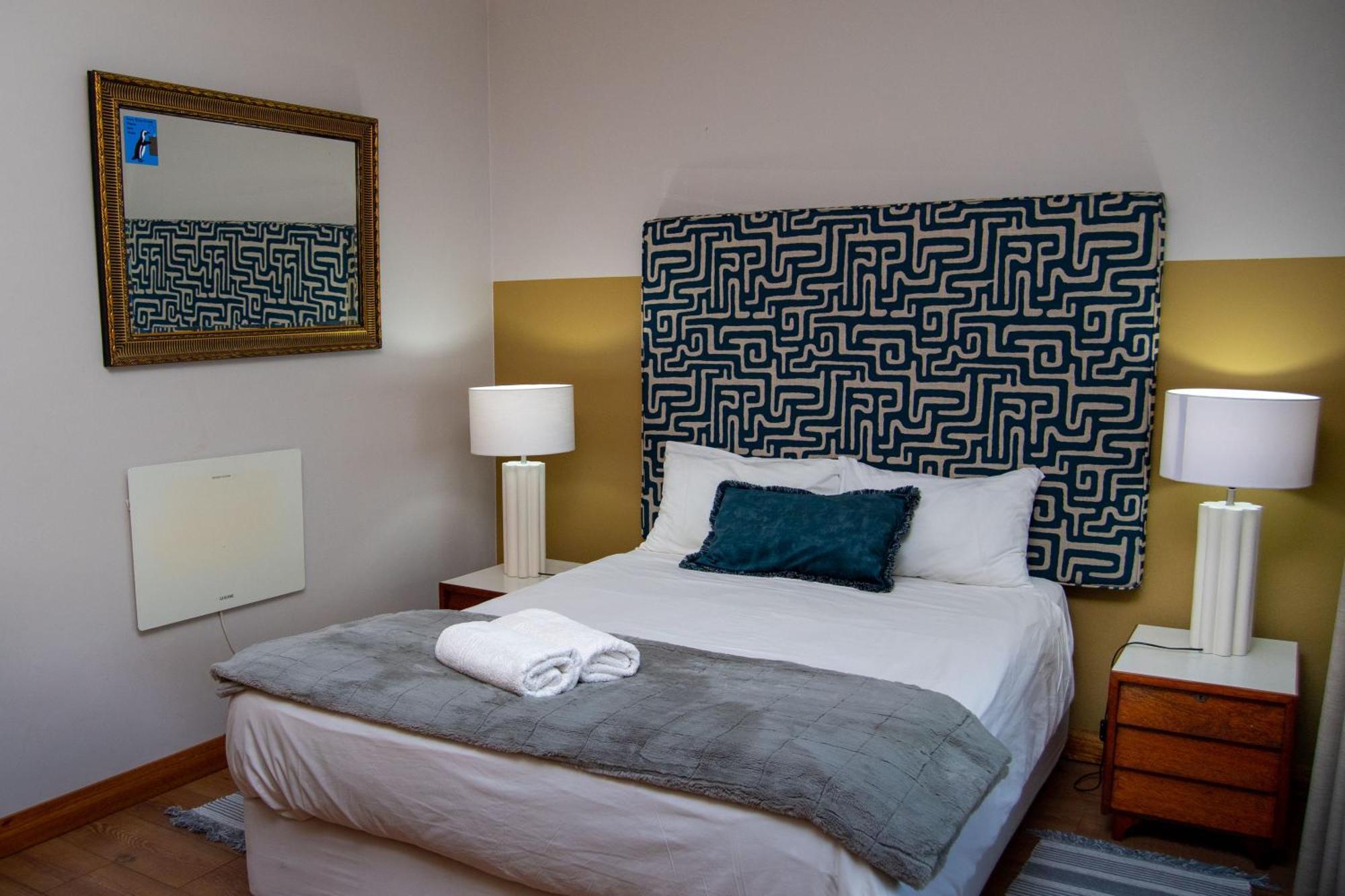 Great White Accommodation Kleinbaai 外观 照片