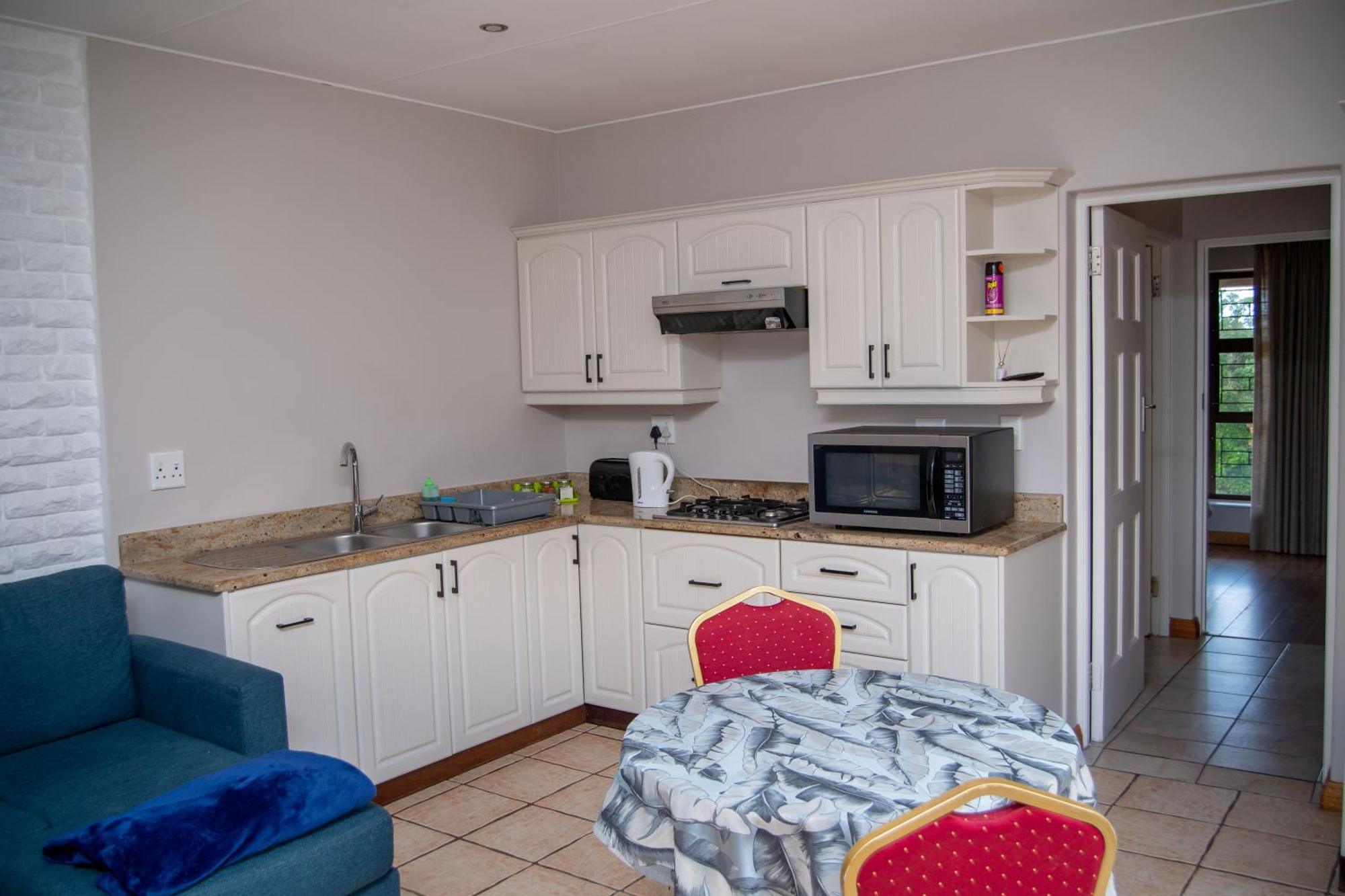 Great White Accommodation Kleinbaai 外观 照片